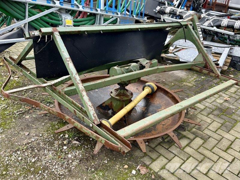  SONSTIGES Egyéb állattenyésztés gépei és tartozékok