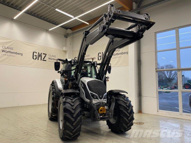 Valtra N154 Traktorok