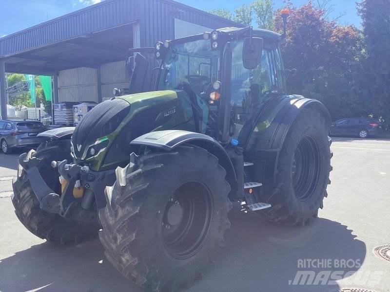 Valtra N175 D Traktorok