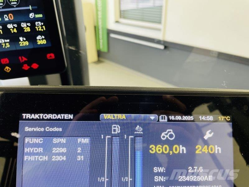 Valtra Q305 Traktorok