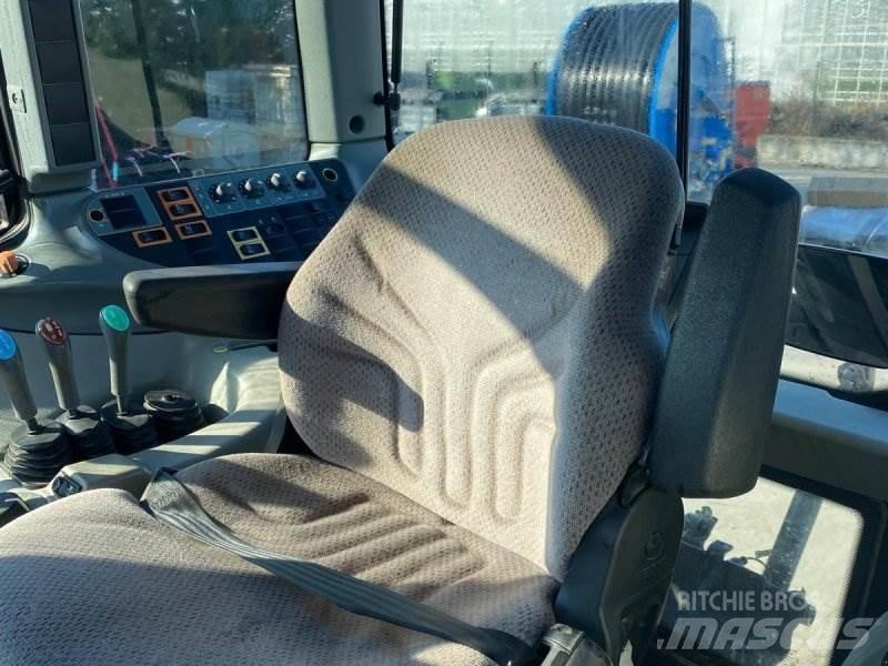Valtra T153 H Traktorok