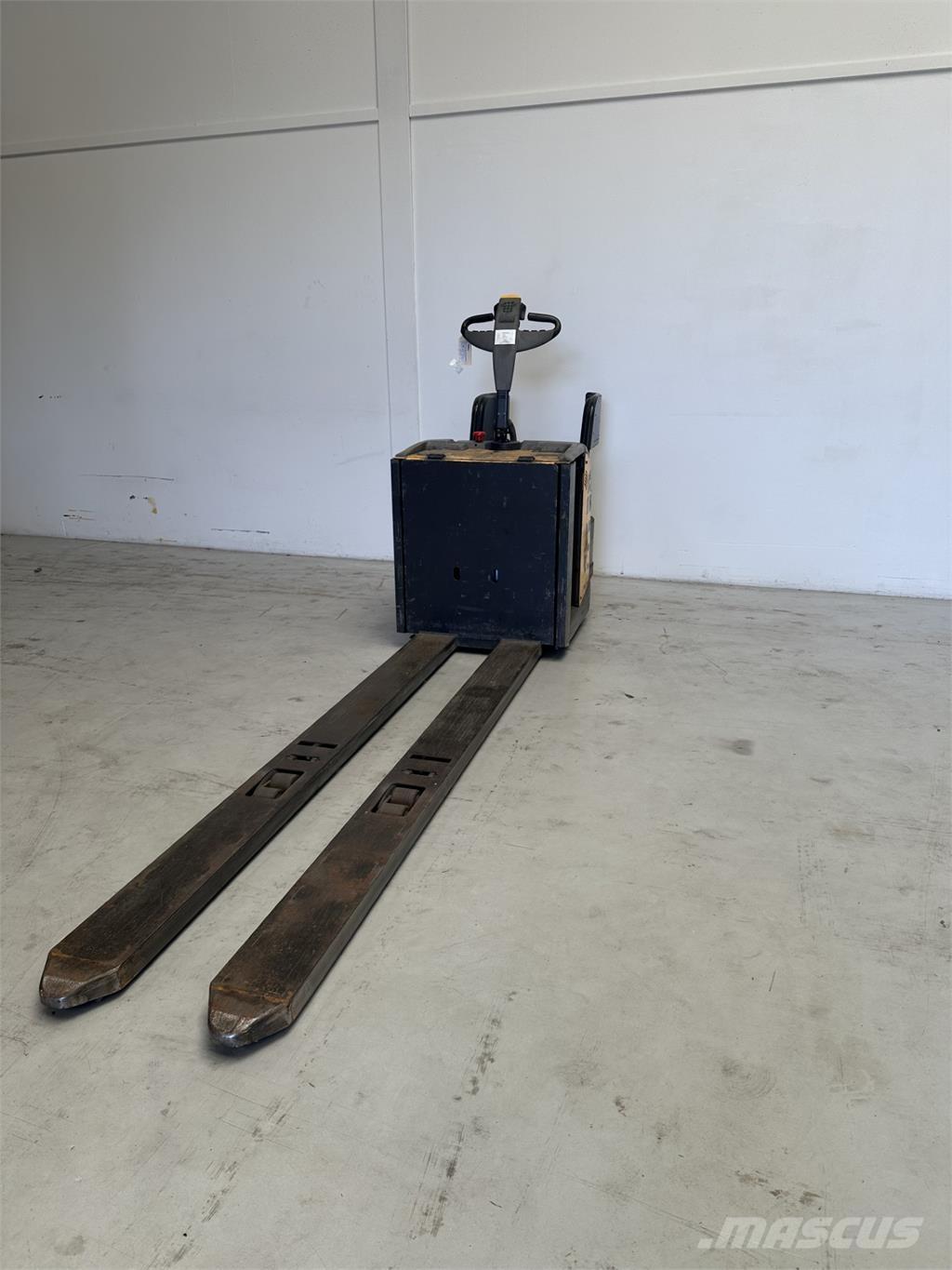 Atlet PLP/200 Alacsony emelőkocsi