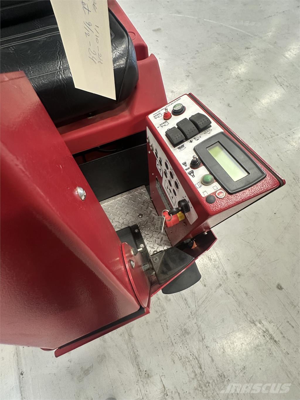 Factory Cat GTX 34-C Anyagmozgatás - Egyebek