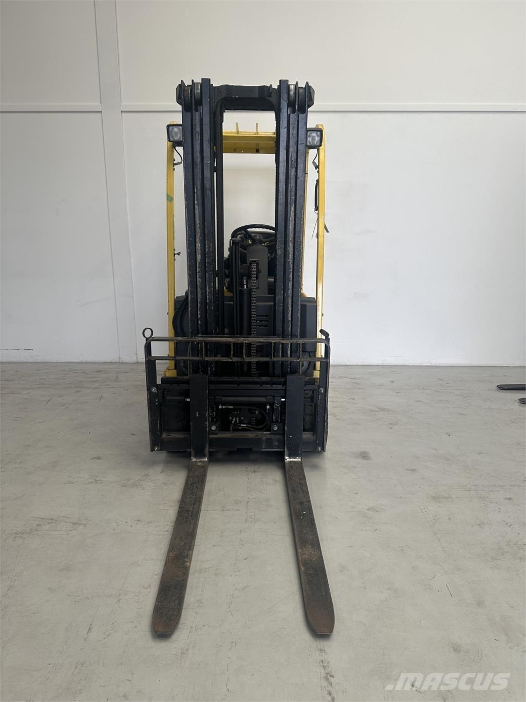 Hyster J1.8XMT Elektromos targoncák