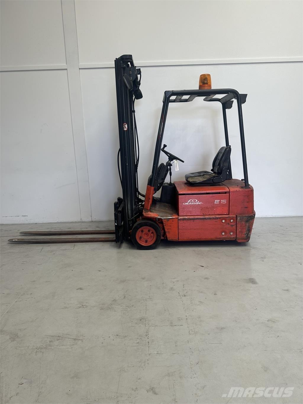 Linde E 15 Elektromos targoncák