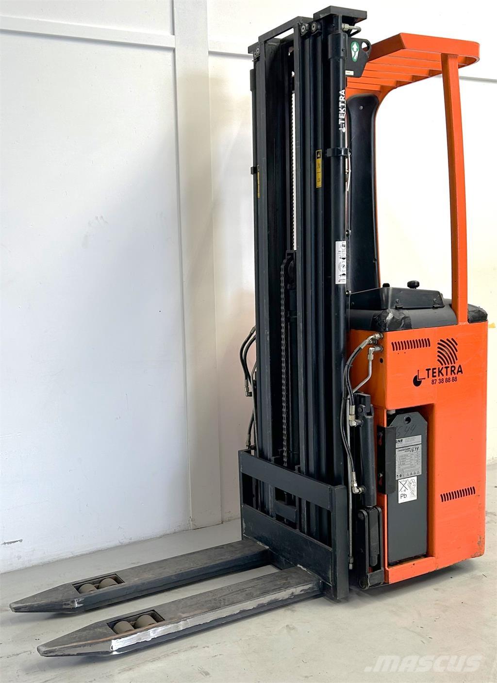 Rocla SST 12 TREV Elektromos gyalogkíséretű targoncák