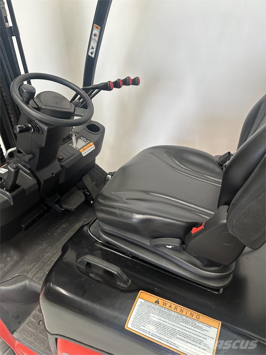 Tektra CPD35-XC4 Elektromos targoncák