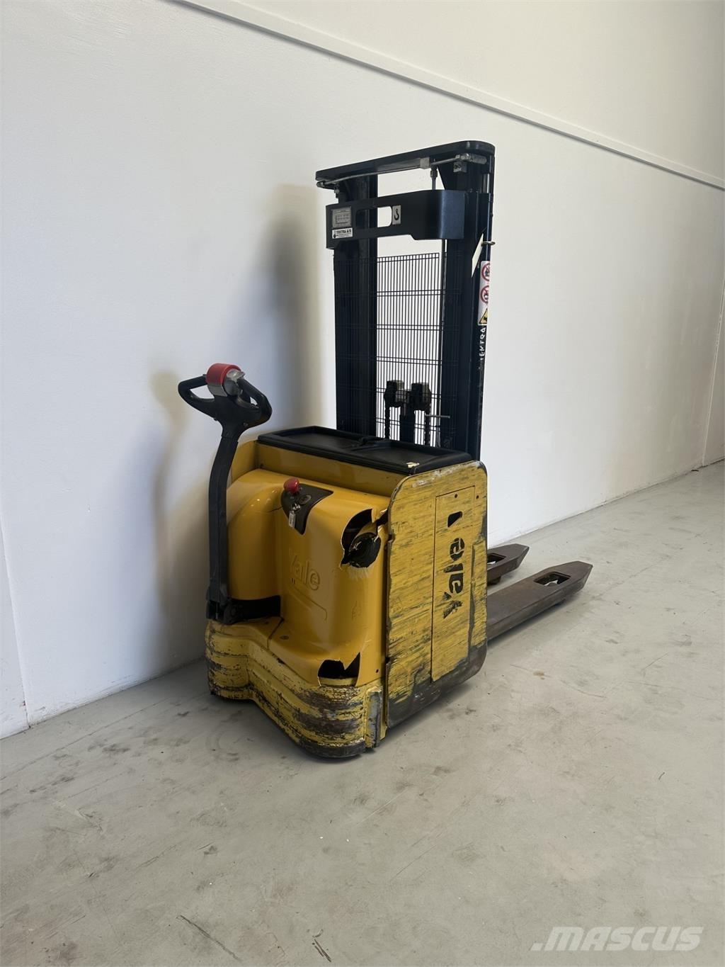 Tektra CPD35-XC4 Elektromos targoncák