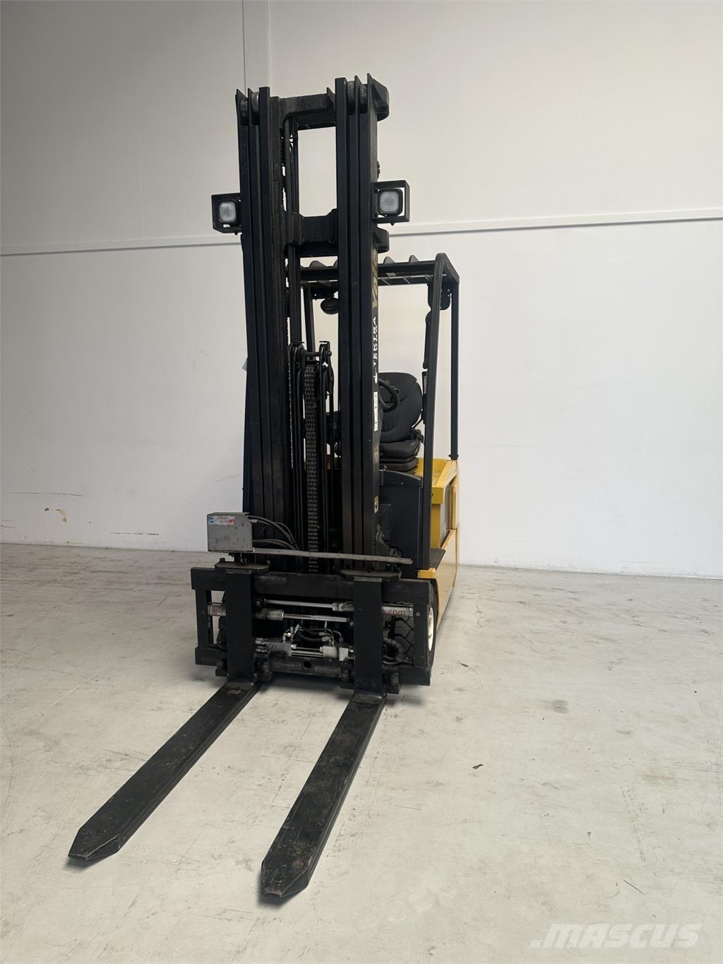 Yale ERP16ATF AC (SWB) Elektromos targoncák