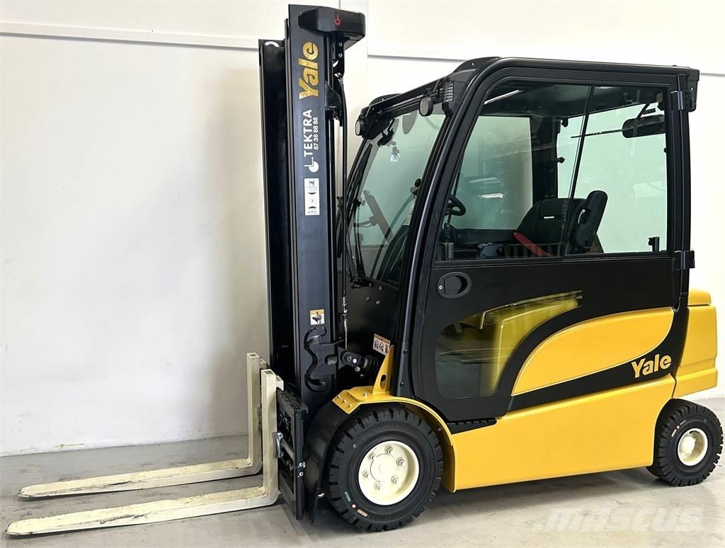 Yale ERP30VL (LWB) Elektromos targoncák