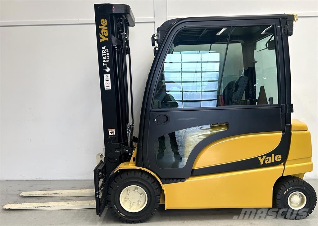 Yale ERP30VL (LWB) Elektromos targoncák