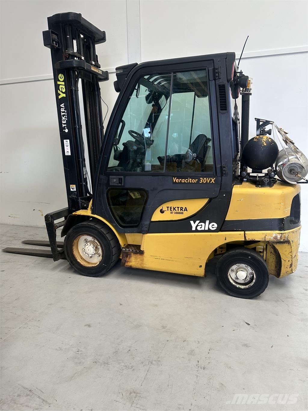 Yale GLP30VX Gázüzemű targoncák