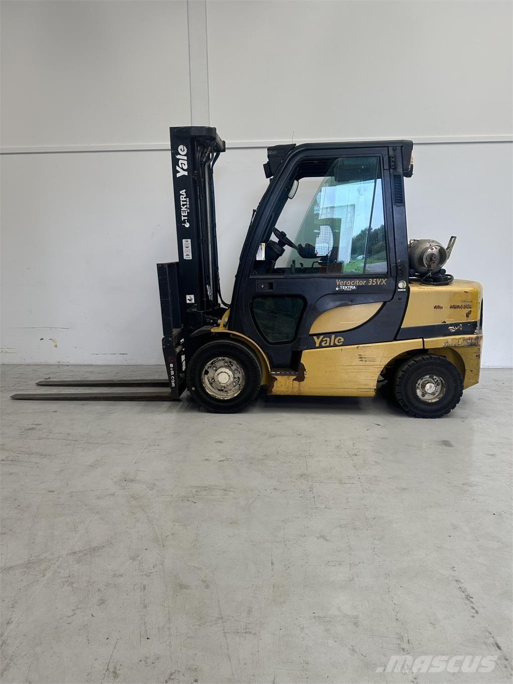 Yale GLP35VX Gázüzemű targoncák