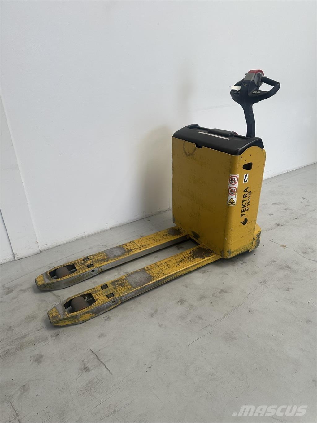 Yale MP18 Alacsony emelőkocsi