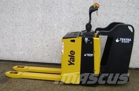 Yale MP20X - 400 AH Vezetőállásos alacsony emelőkocsi