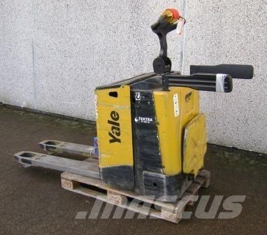 Yale MP20X - 400 AH Vezetőállásos alacsony emelőkocsi