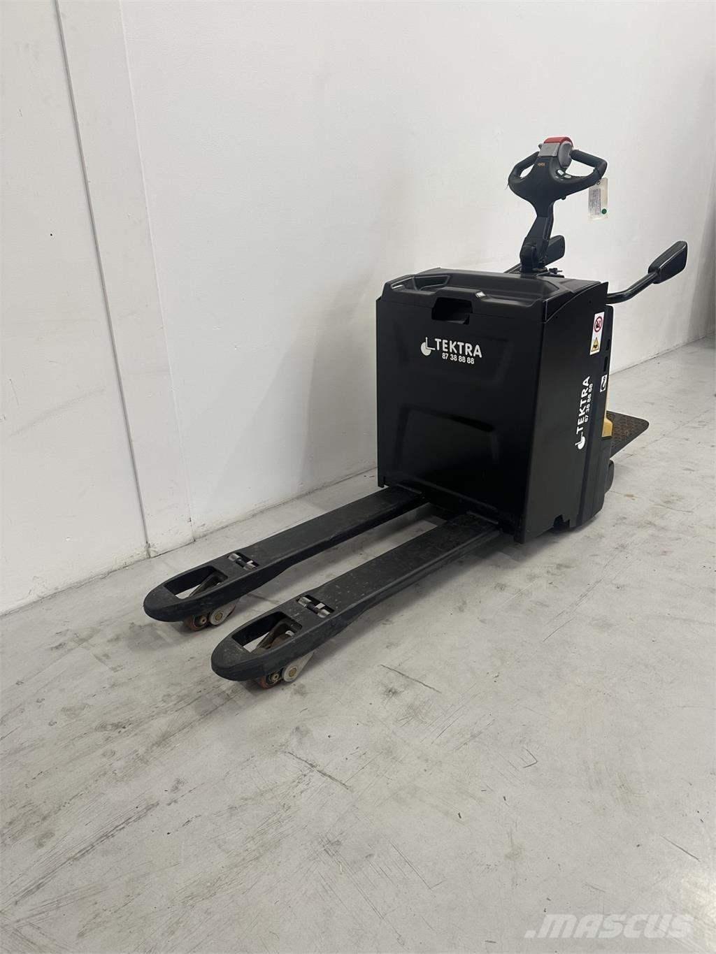 Yale MP20X-E843 Vezetőállásos alacsony emelőkocsi