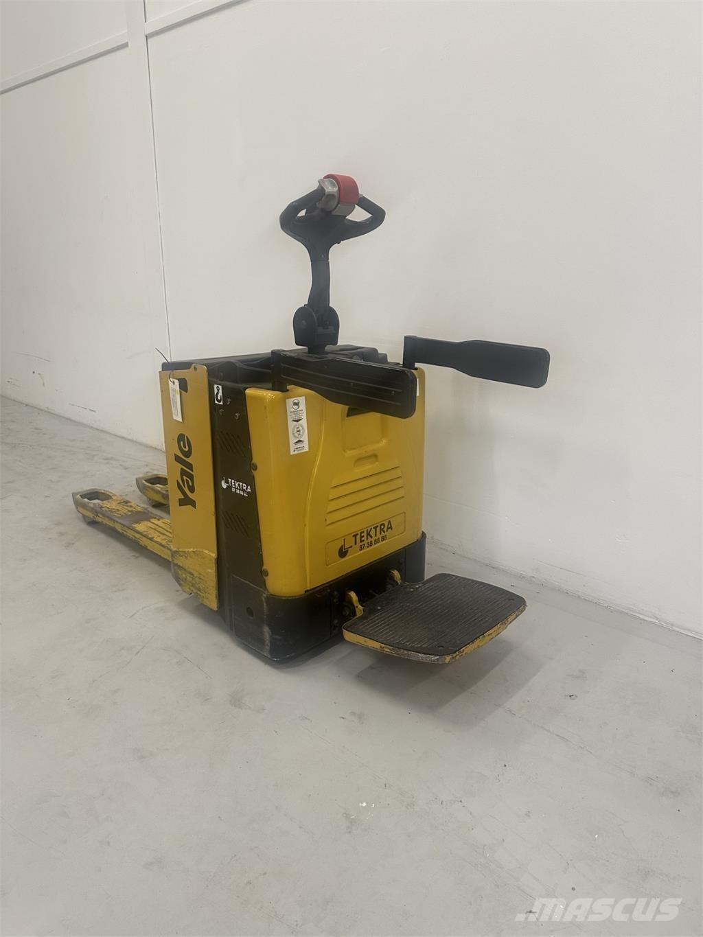 Yale MP20X FBW - 300 AH Vezetőállásos alacsony emelőkocsi