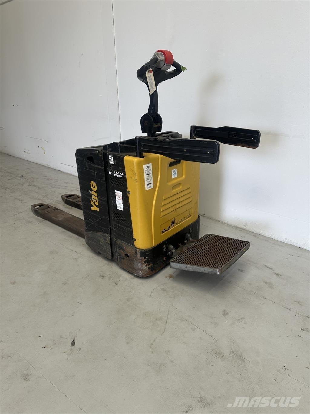 Yale MP20X FBW - 400 AH Vezetőállásos alacsony emelőkocsi