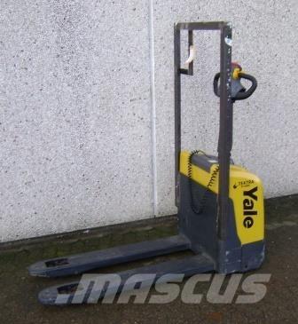 Yale MPC14 - 520 Alacsony emelőkocsi