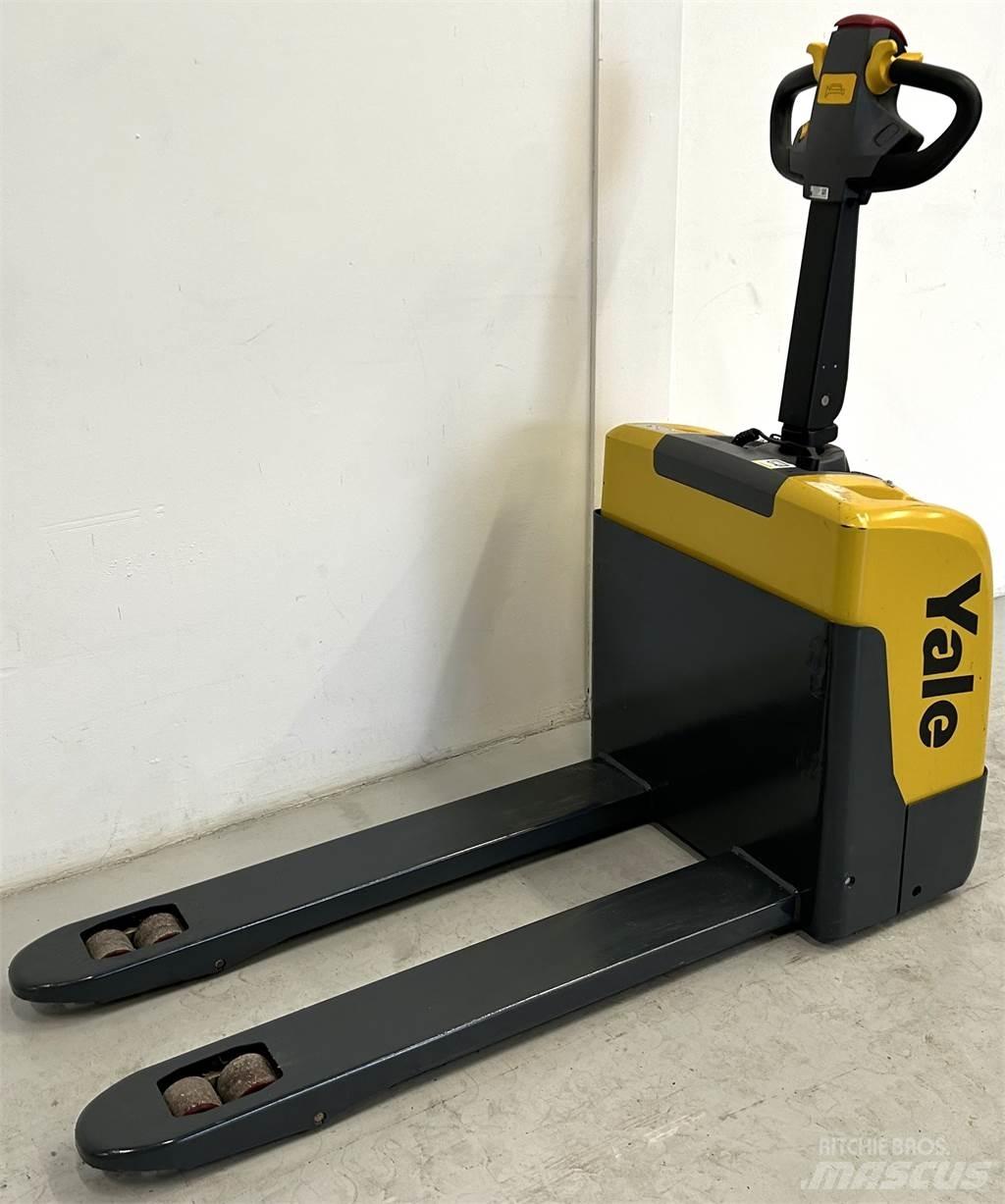 Yale MPC14 - 550 Alacsony emelőkocsi