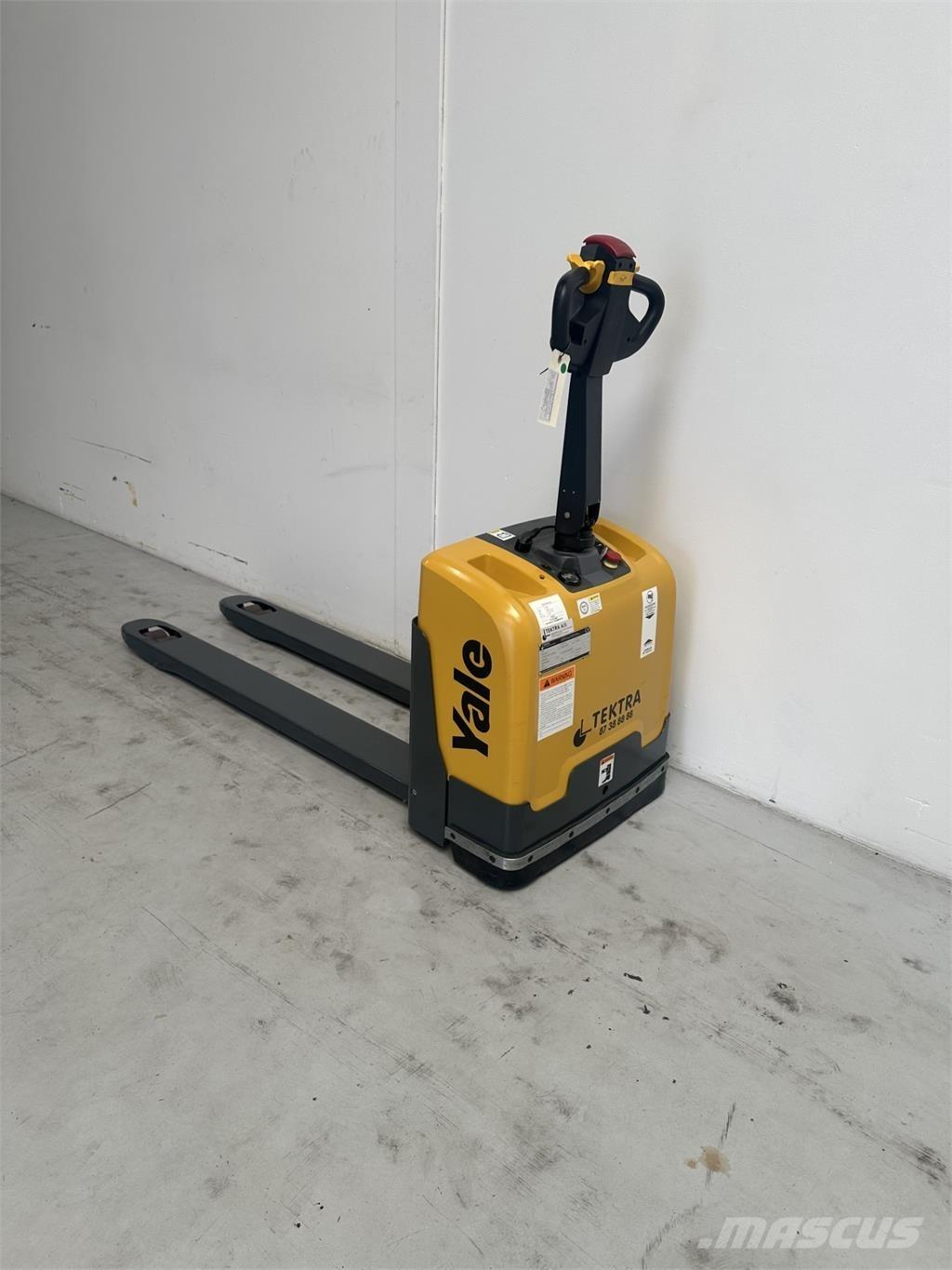 Yale MPC14 - 550 Alacsony emelőkocsi