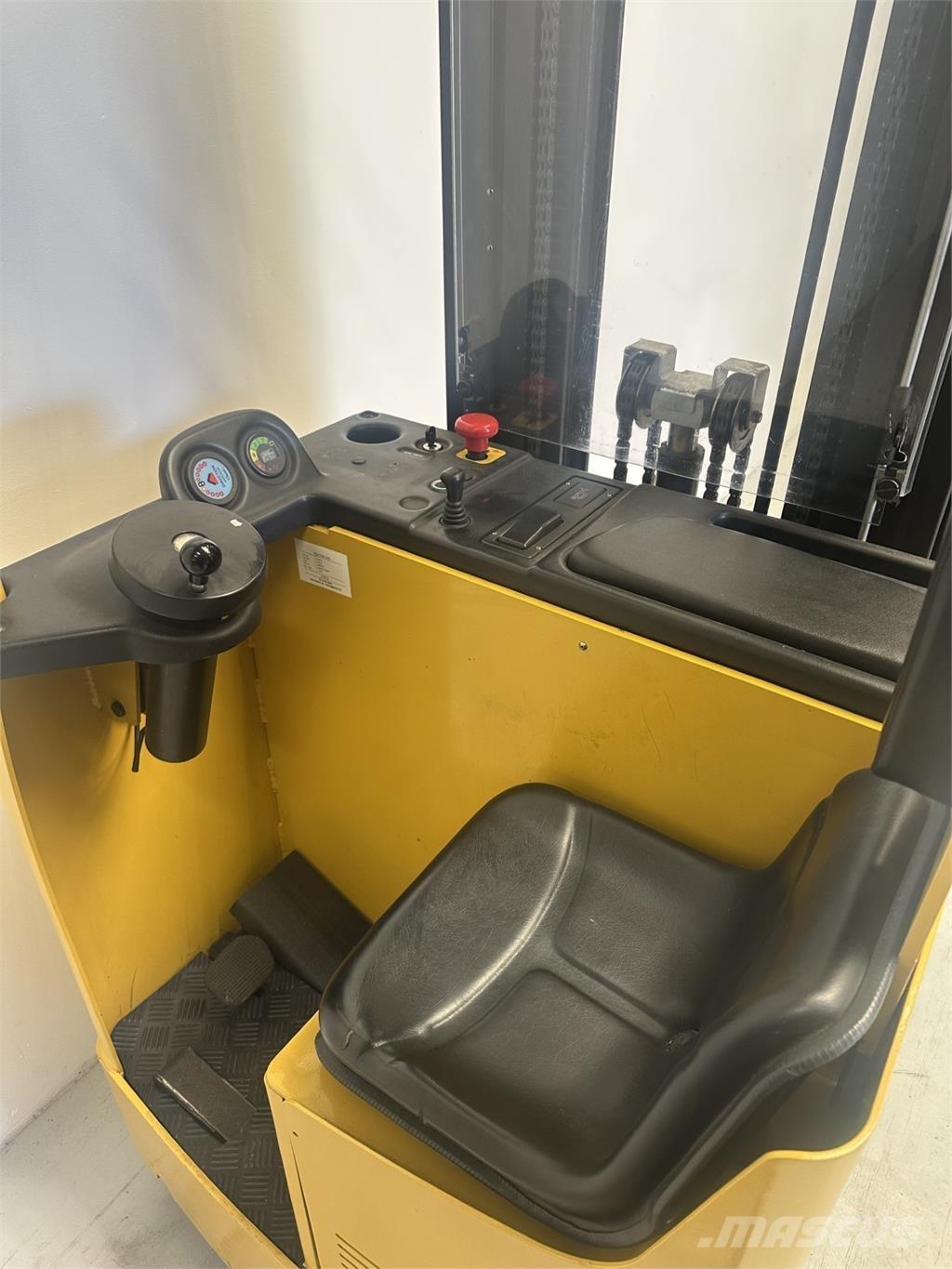 Yale MS15S Elektromos gyalogkíséretű targoncák