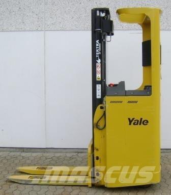 Yale SMS12S Elektromos gyalogkíséretű targoncák