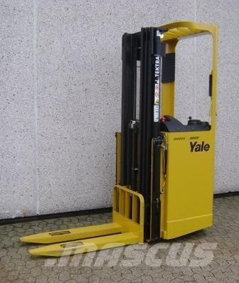 Yale SMS12S Elektromos gyalogkíséretű targoncák