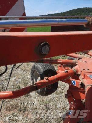 Kuhn GA 6632 Rendforgatók