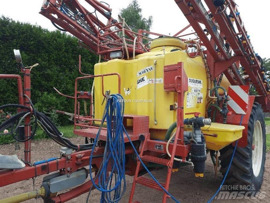 Beyne PLK3500 Vontatott trágyaszórók
