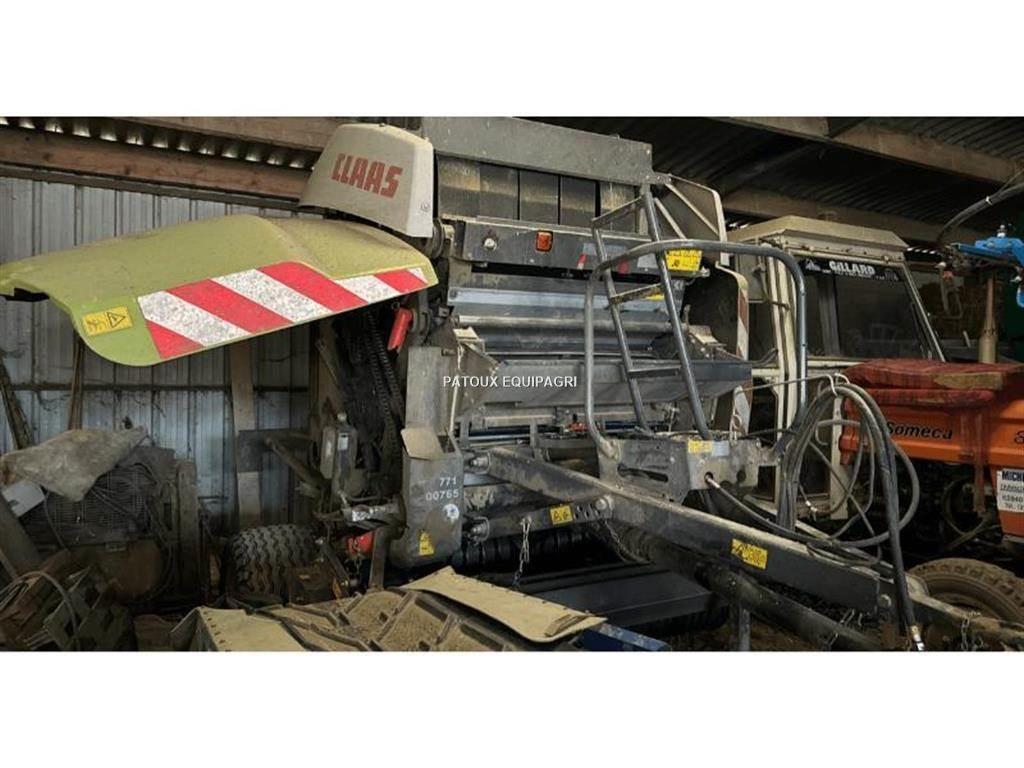CLAAS VARIANT 370 Körbálázók