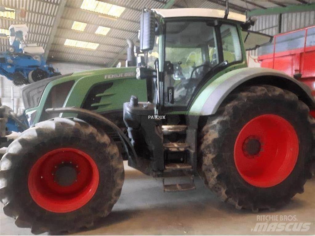 Fendt 826 VARIO Traktorok
