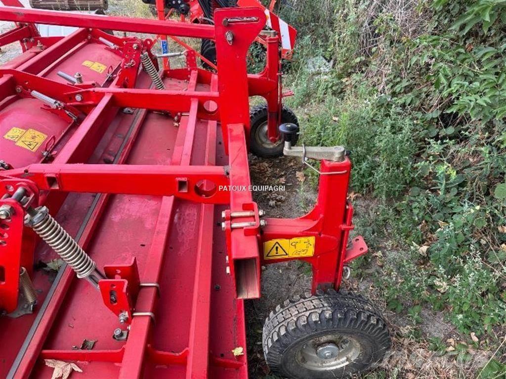 Grimme GF400 Kardánhajtású ekék és Forgó-boronák