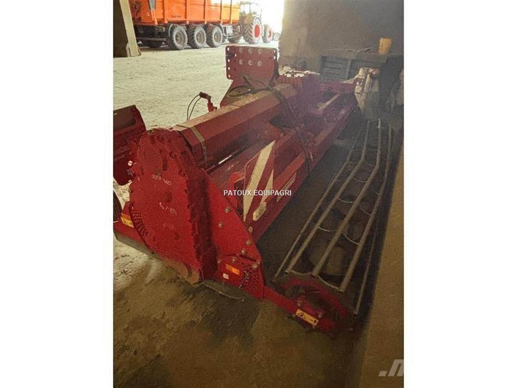 Grimme GR300 Kardánhajtású ekék és Forgó-boronák