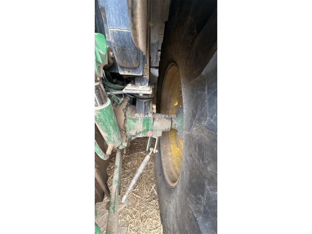 John Deere 6130R Traktorok