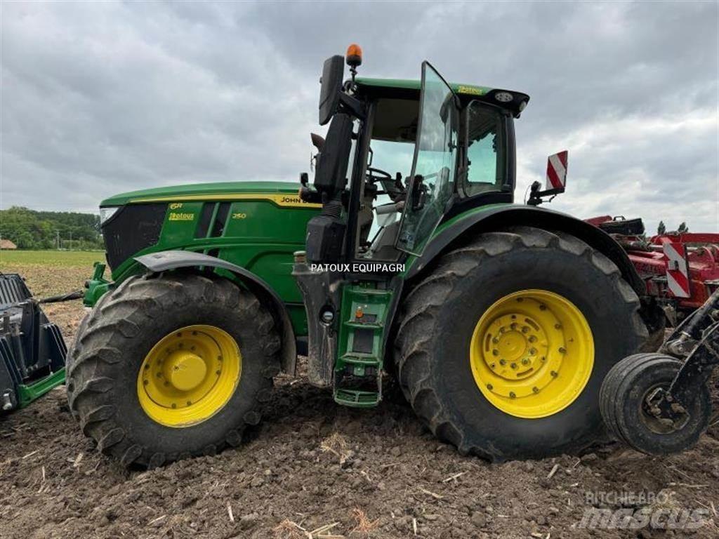 John Deere 6R250 Traktorok