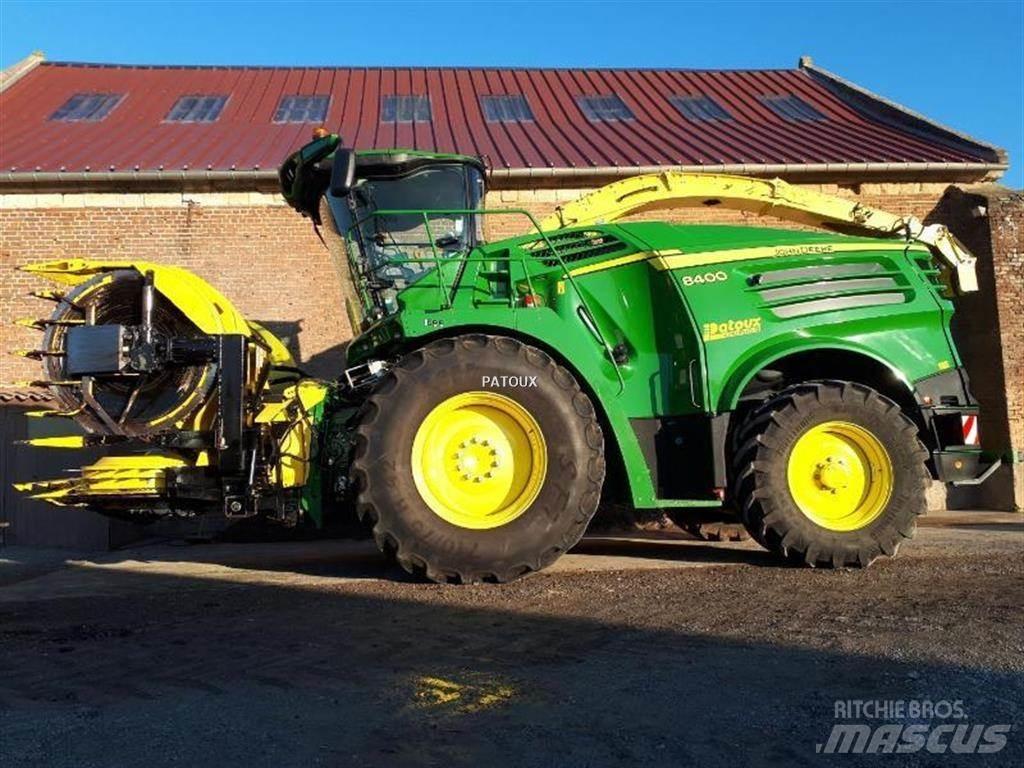 John Deere 8400 Szecskázók
