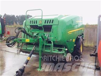 John Deere C441R Göngyölő gépek
