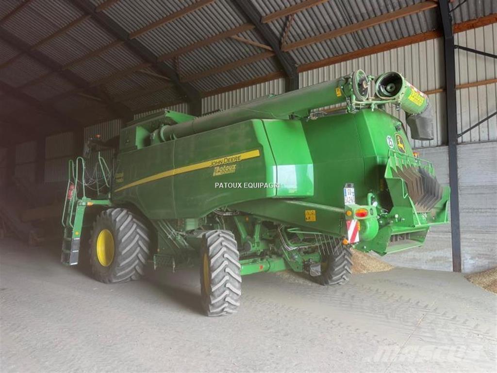 John Deere T660 Kombájnok