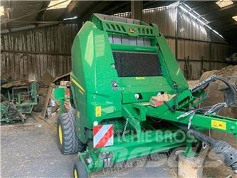 John Deere V461M Körbálázók