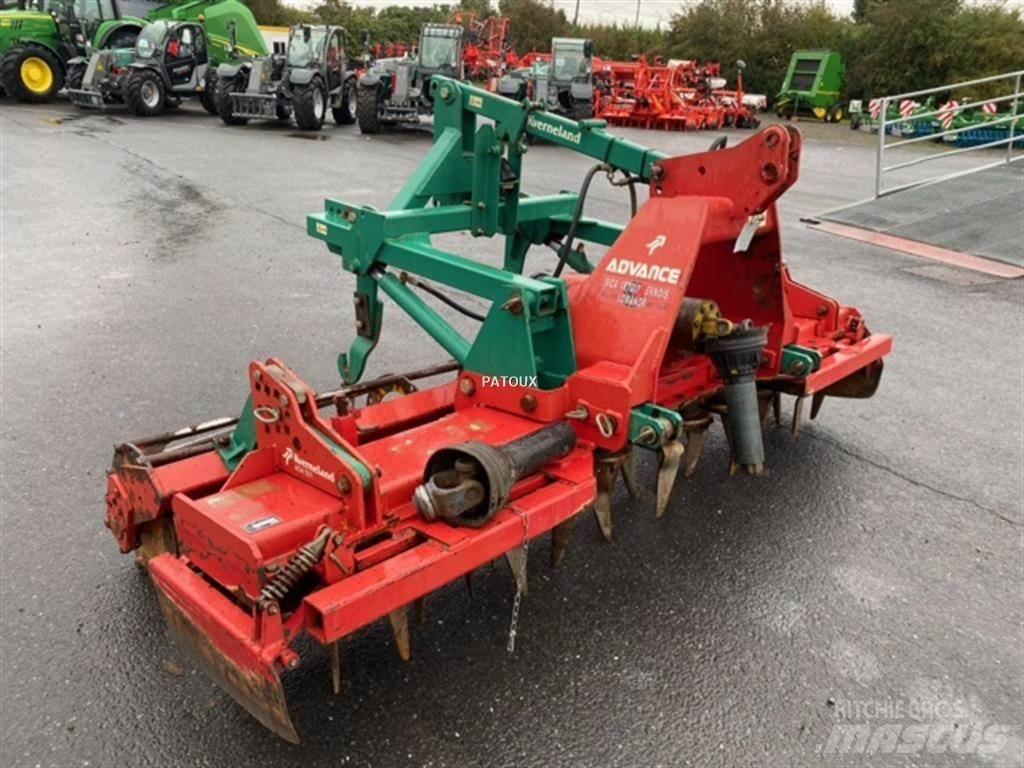 Kverneland NGH301 Kardánhajtású ekék és Forgó-boronák