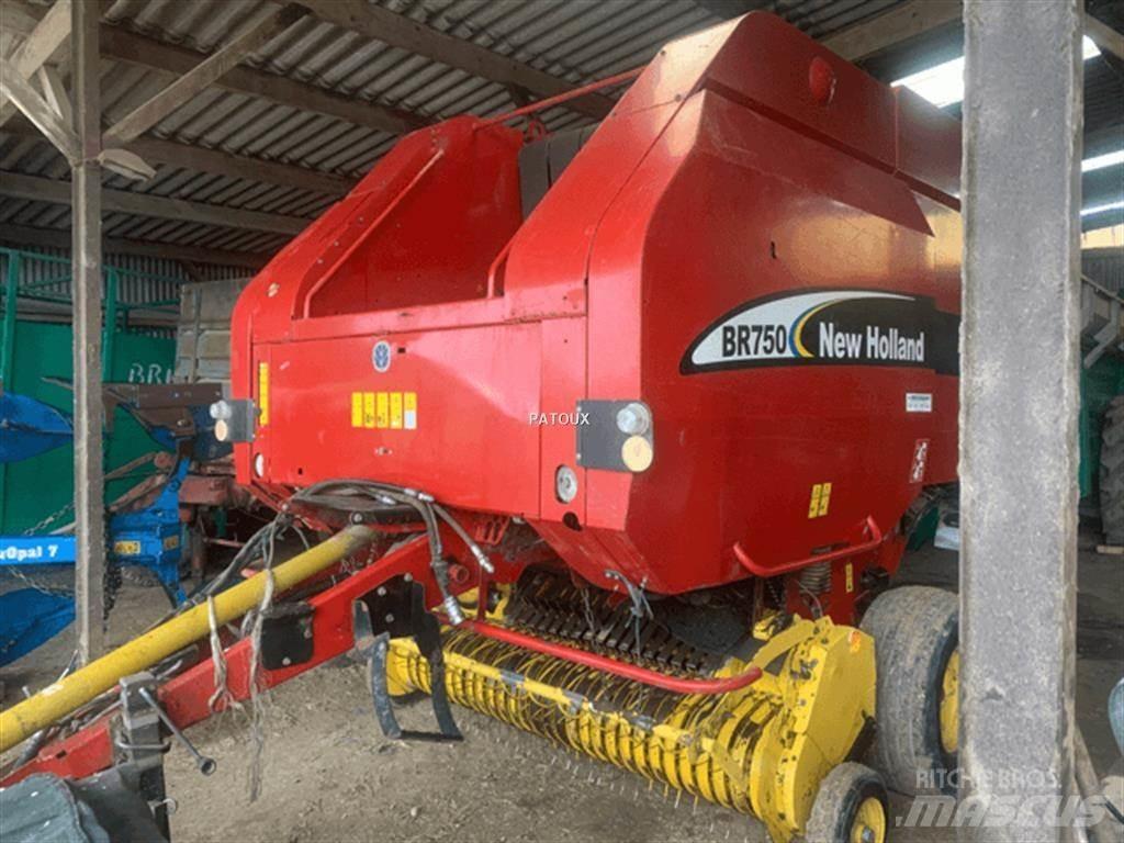 New Holland BR750 Körbálázók