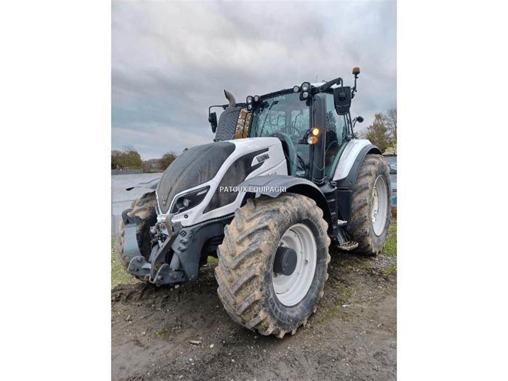 Valtra T214 DIRECT Traktorok