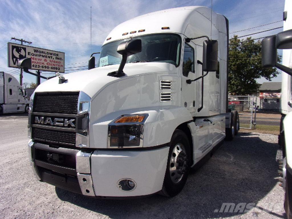 Mack AN64T Nyergesvontatók