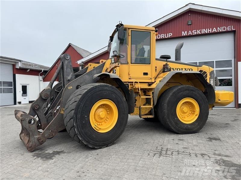 Volvo L 110 E Gumikerekes homlokrakodók