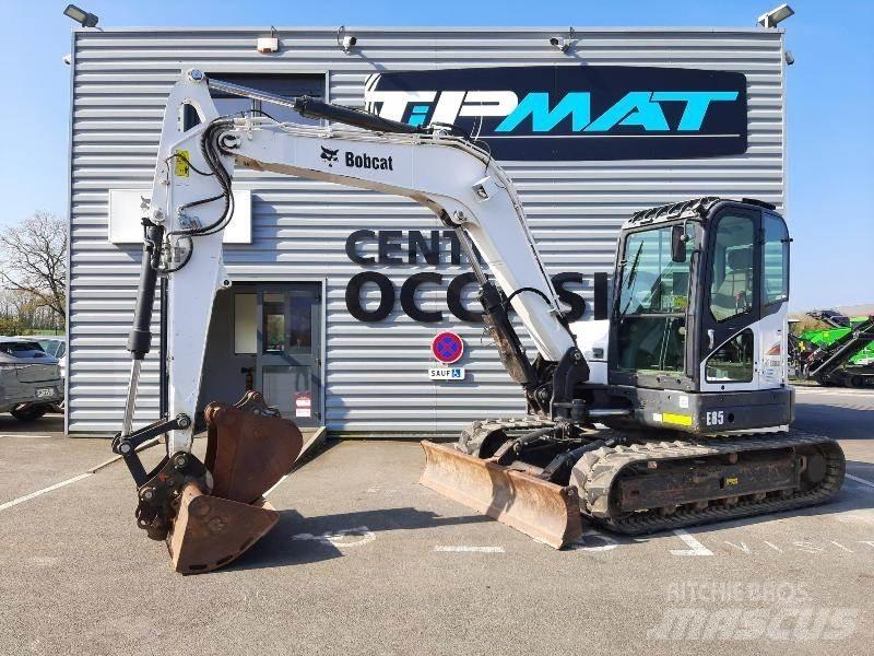 Bobcat E85 Lánctalpas kotrók