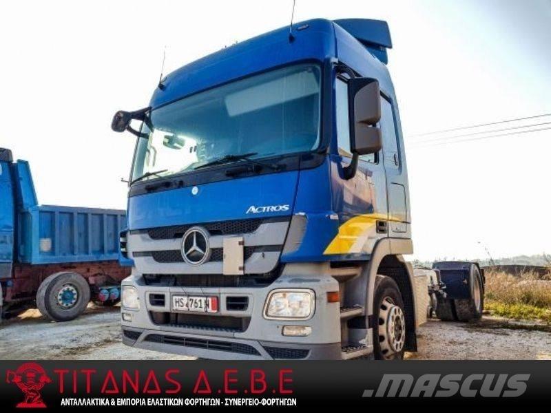 Mercedes-Benz 18.46 Fülkés alváz