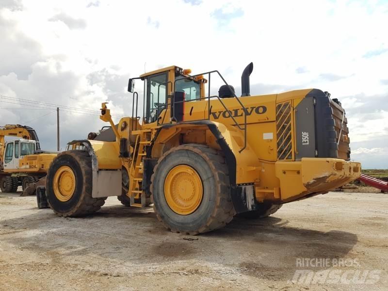 Volvo L350F Gumikerekes homlokrakodók