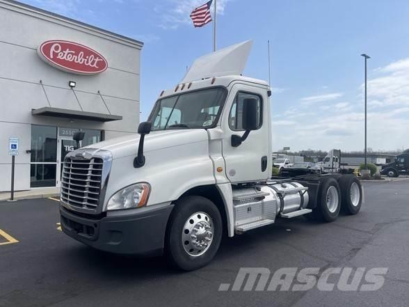 Freightliner CASCADIA 116 Nyergesvontatók